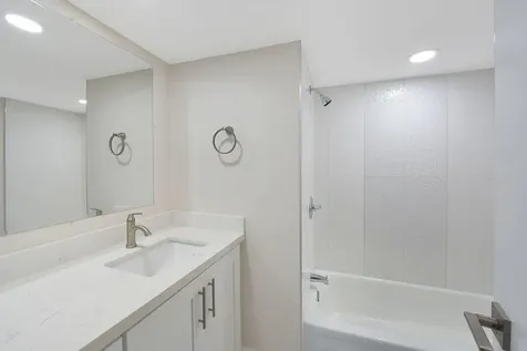 3590 Via Poinciana Lake Worth FL 33467