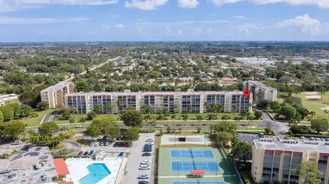 3590 Via Poinciana Lake Worth FL 33467