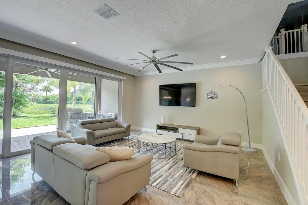 9748 Celtic Sea Lane Delray Beach FL 33446