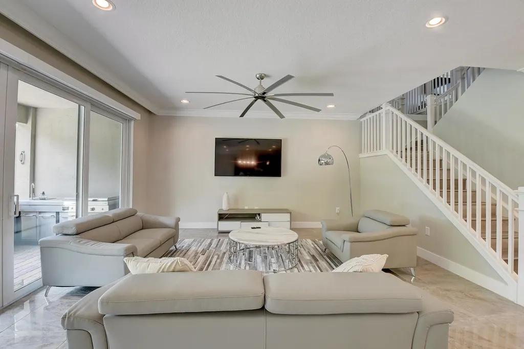 9748 Celtic Sea Lane Delray Beach FL 33446