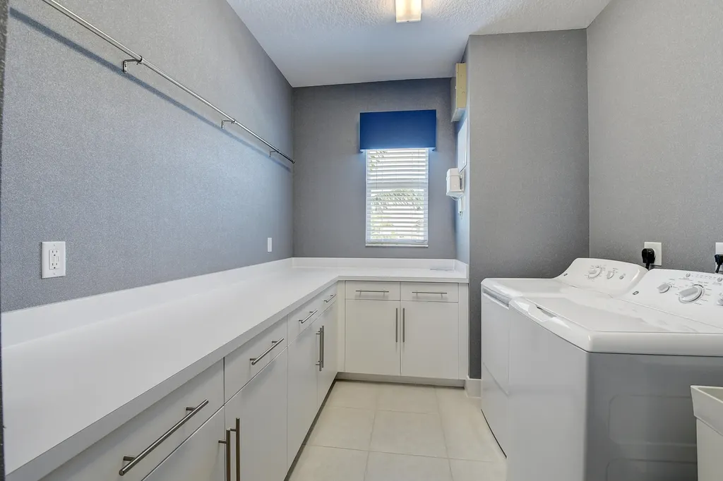 9748 Celtic Sea Lane Delray Beach FL 33446