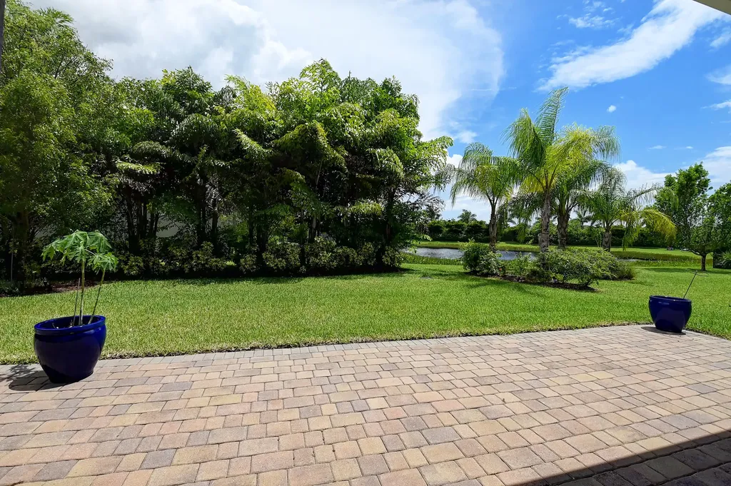 9748 Celtic Sea Lane Delray Beach FL 33446