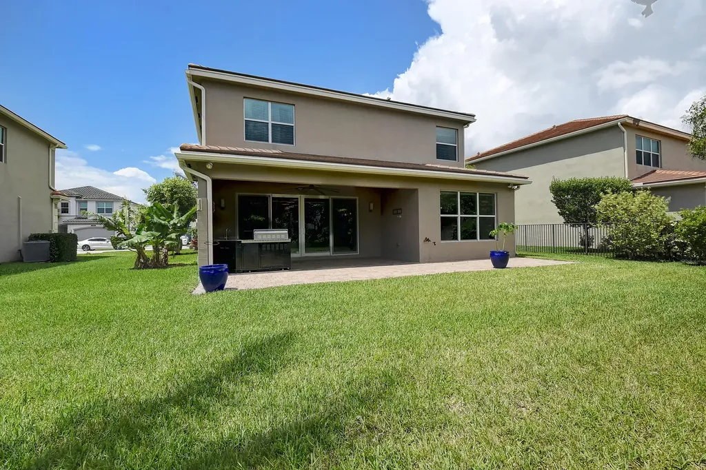 9748 Celtic Sea Lane Delray Beach FL 33446
