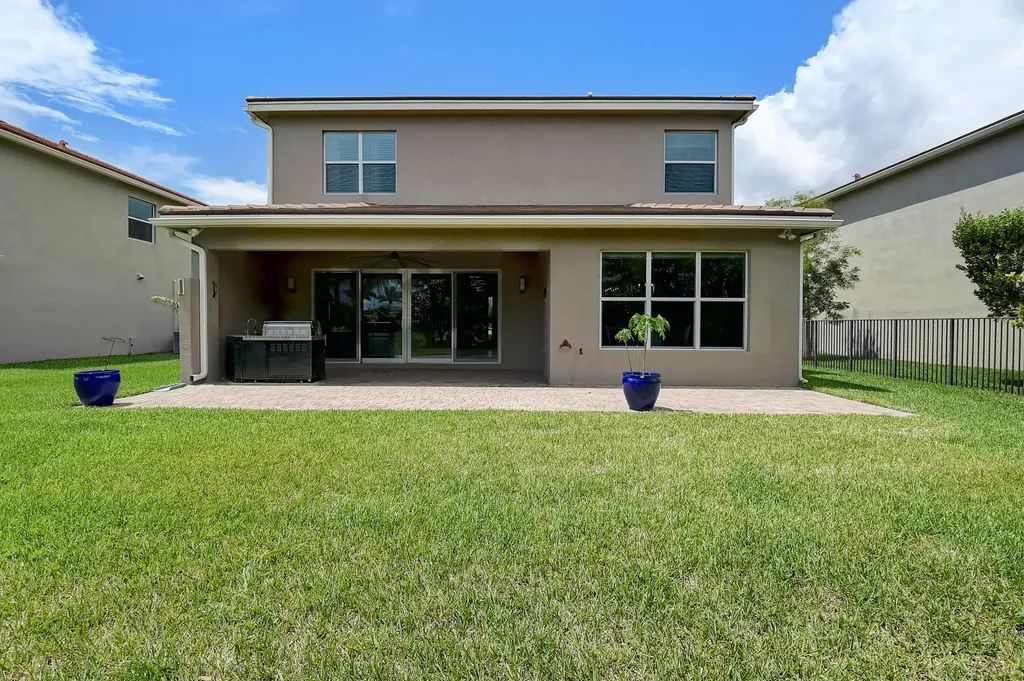 9748 Celtic Sea Lane Delray Beach FL 33446