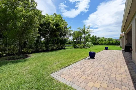 9748 Celtic Sea Lane Delray Beach FL 33446