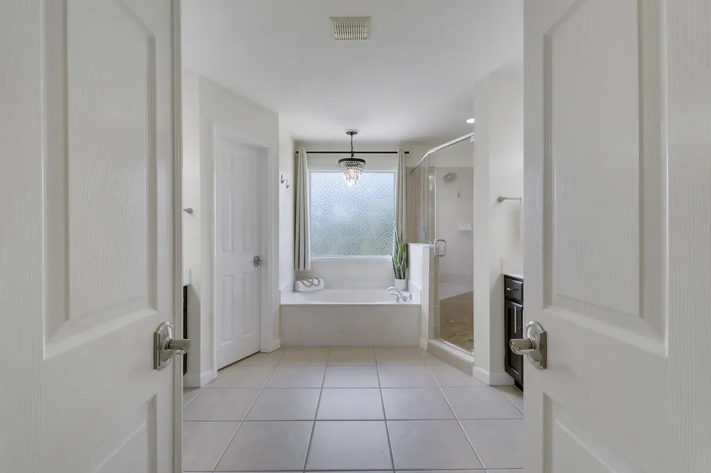 8088 Bautista Way Palm Beach Gardens FL 33418