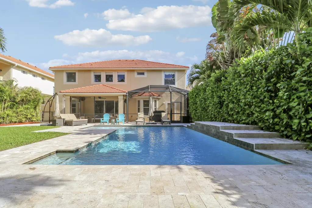 8088 Bautista Way Palm Beach Gardens FL 33418