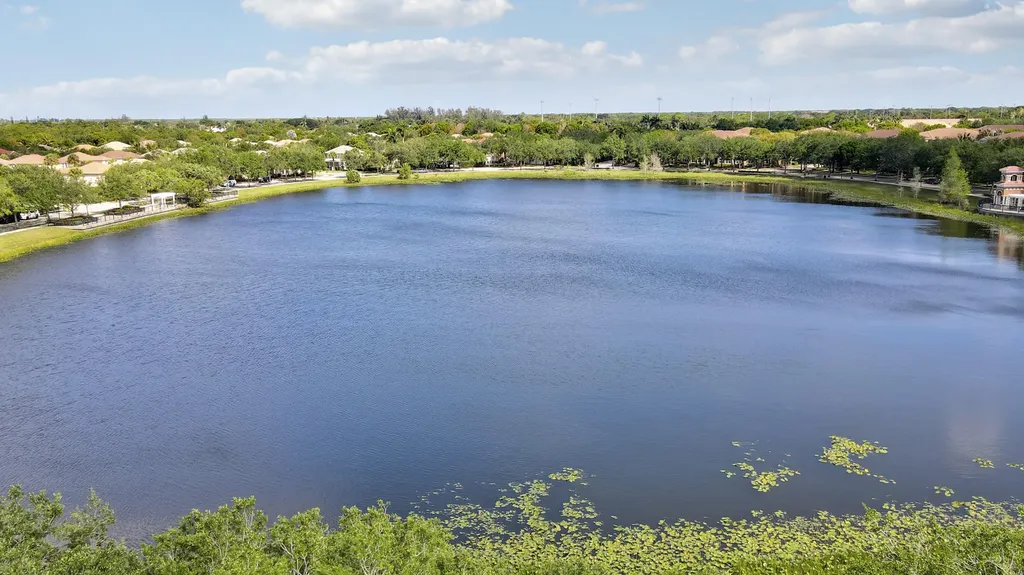 8088 Bautista Way Palm Beach Gardens FL 33418