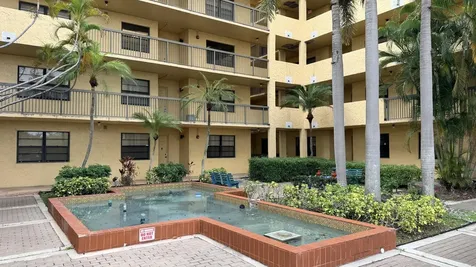 6475 W Oakland Park Boulevard Lauderhill FL 33313