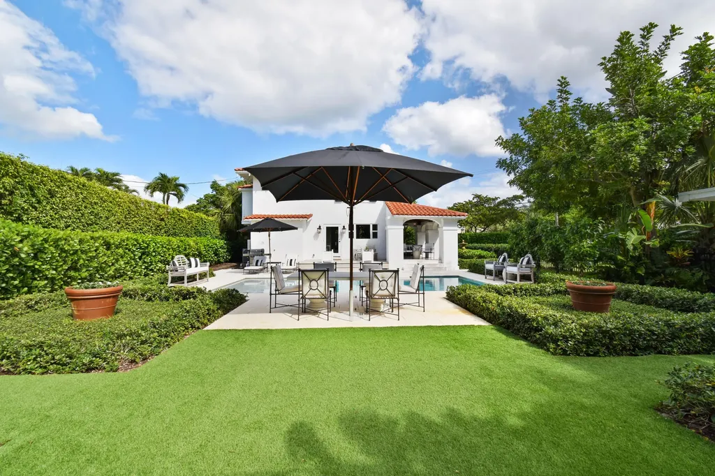 300 Buckingham Road West Palm Beach FL 33405