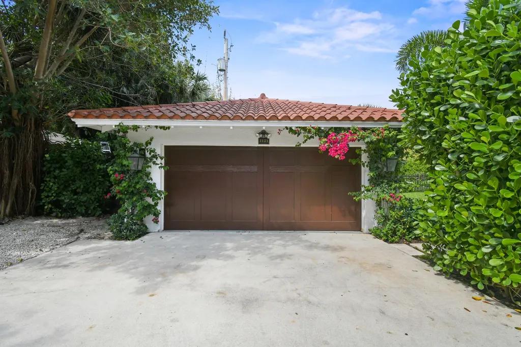 300 Buckingham Road West Palm Beach FL 33405
