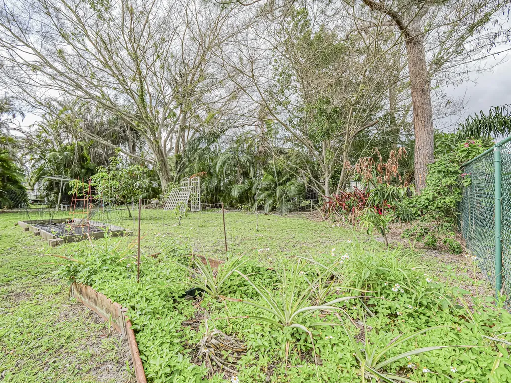 1226 SE Coral Reef Street Port St Lucie FL 34983