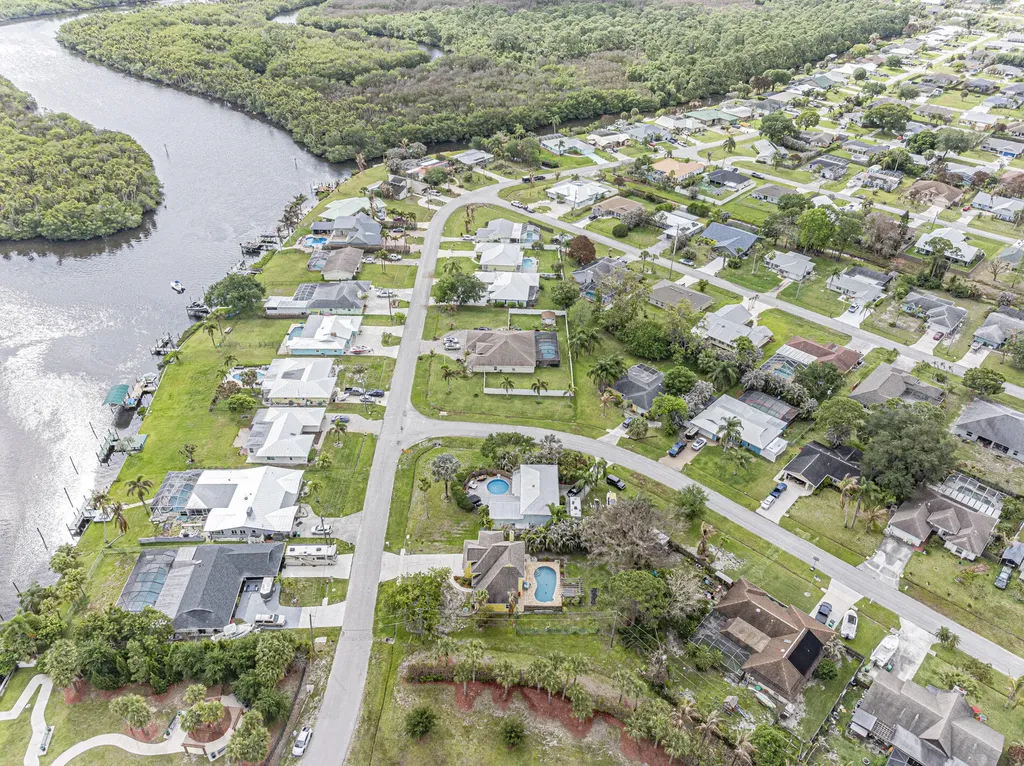 1226 SE Coral Reef Street Port St Lucie FL 34983