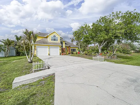 1226 SE Coral Reef Street Port St Lucie FL 34983