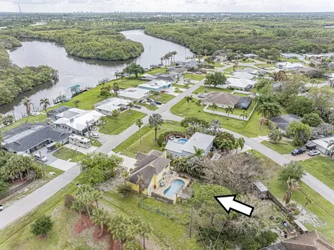 1226 SE Coral Reef Street Port St Lucie FL 34983