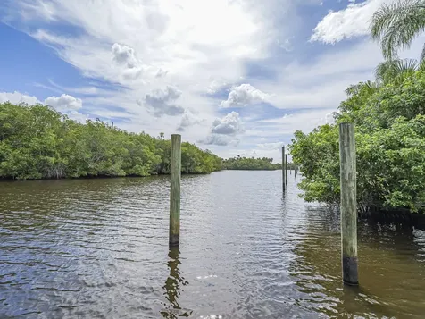 1226 SE Coral Reef Street Port St Lucie FL 34983