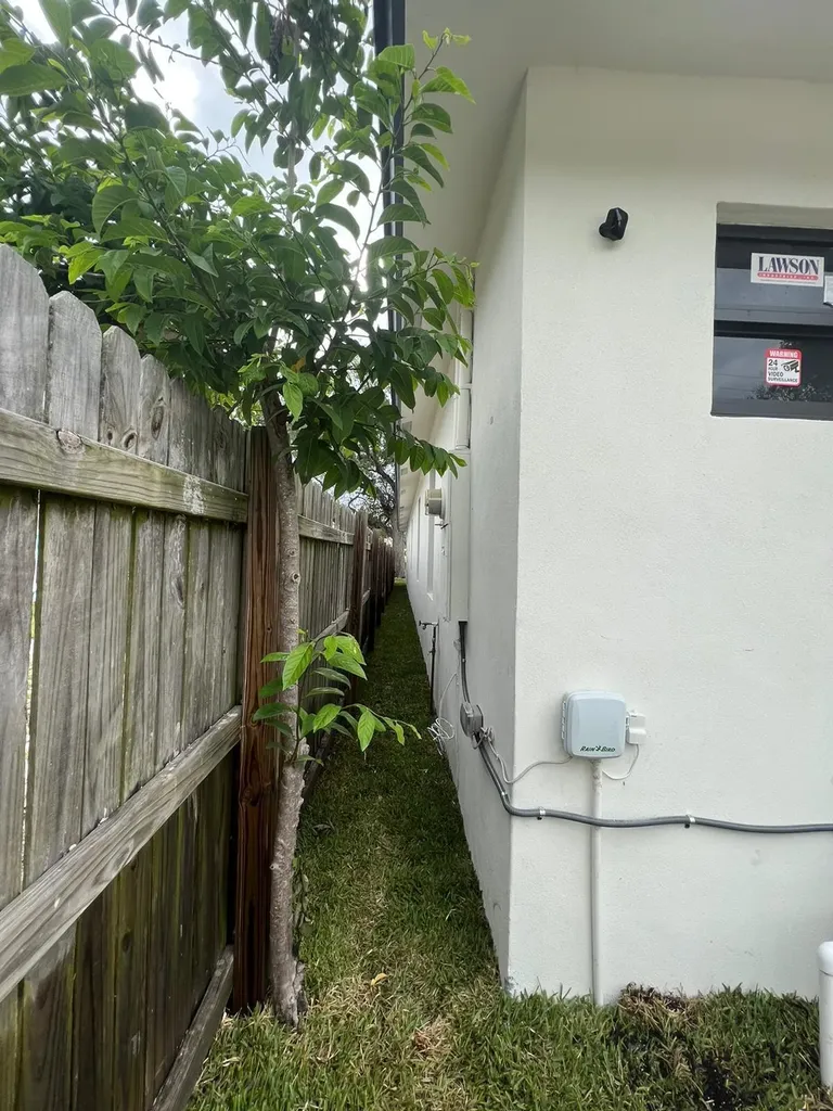 227 N E Street Lake Worth Beach FL 33460