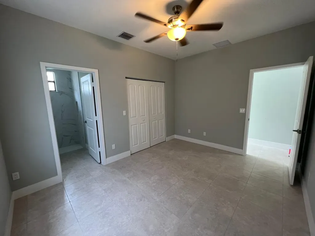 227 N E Street Lake Worth Beach FL 33460
