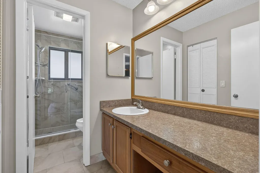 67 Macadamia Court Royal Palm Beach FL 33411