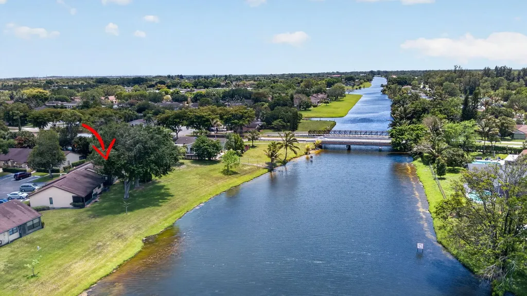 67 Macadamia Court Royal Palm Beach FL 33411