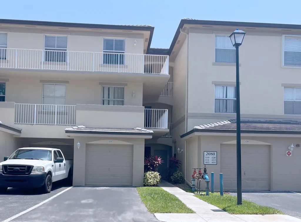 2080 Greenview Shores Boulevard Wellington FL 33414