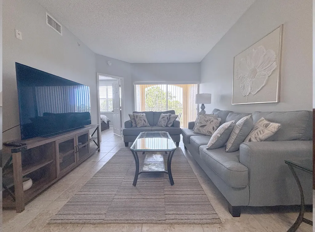 2080 Greenview Shores Boulevard Wellington FL 33414