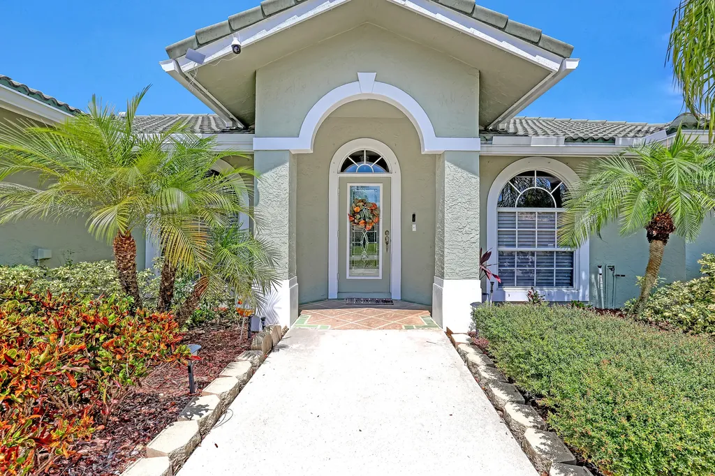 133 Black Olive Crescent Royal Palm Beach FL 33411
