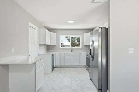1343 SE Vestridge Lane Port St Lucie FL 34952