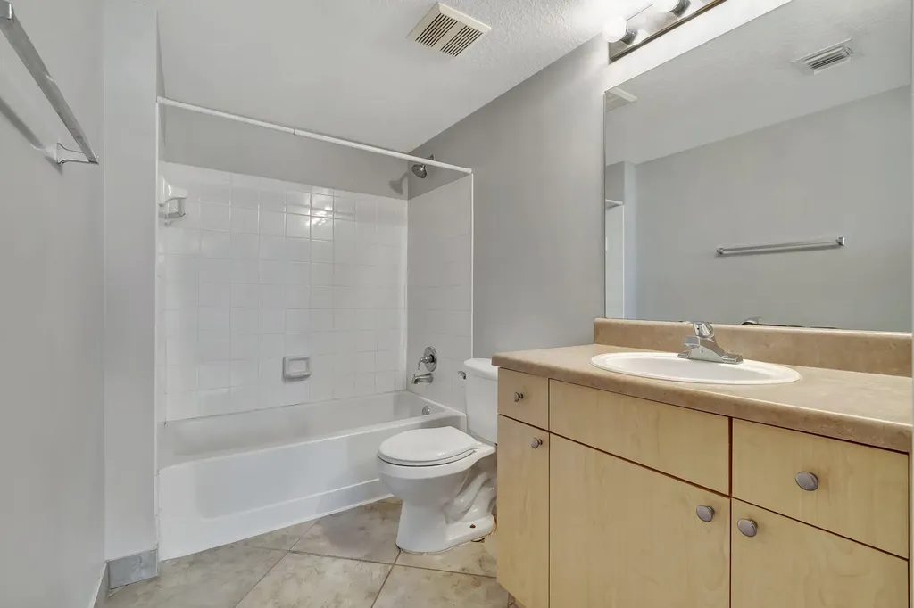 116 Villa Circle Boynton Beach FL 33435