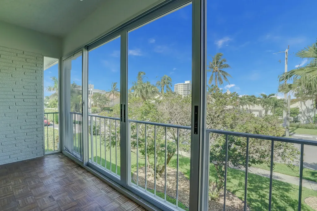 315 Venetian Drive Delray Beach FL 33483