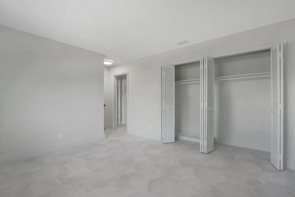 315 Venetian Drive Delray Beach FL 33483