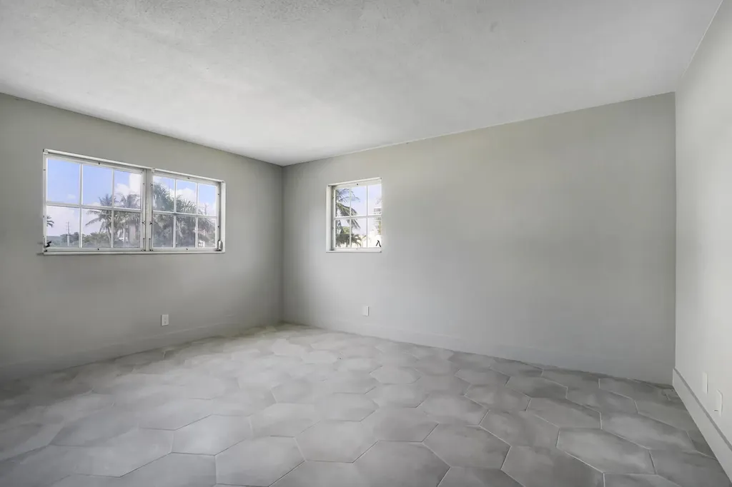 315 Venetian Drive Delray Beach FL 33483