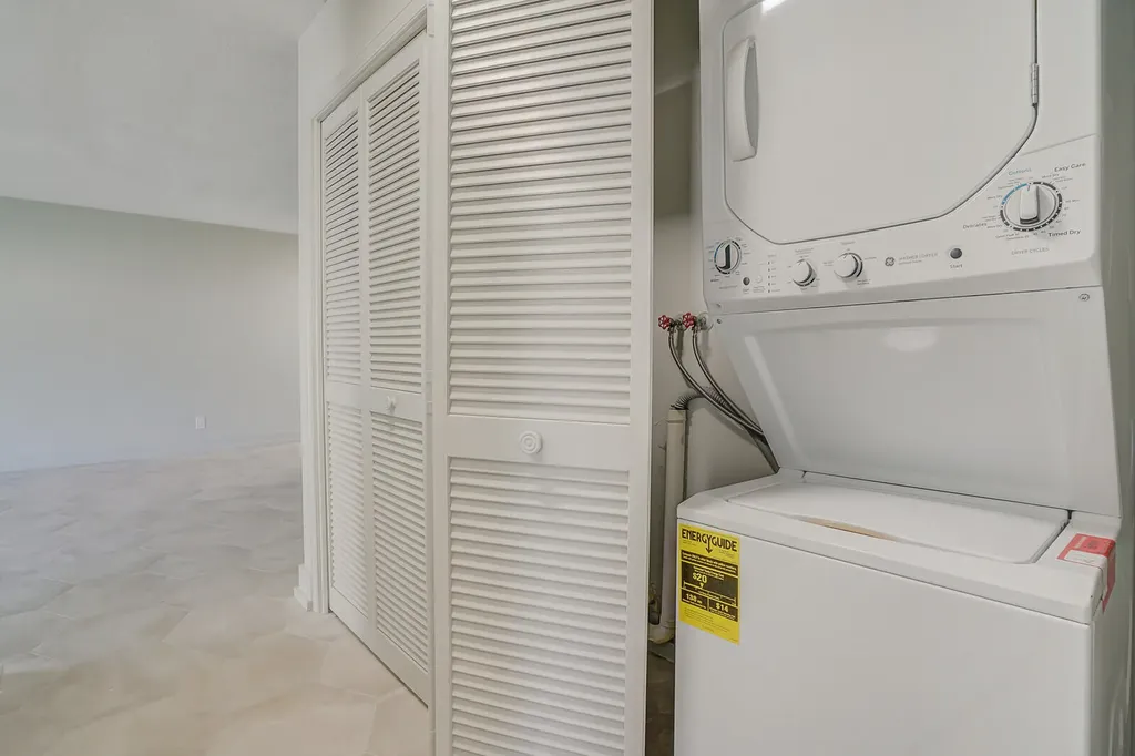 315 Venetian Drive Delray Beach FL 33483