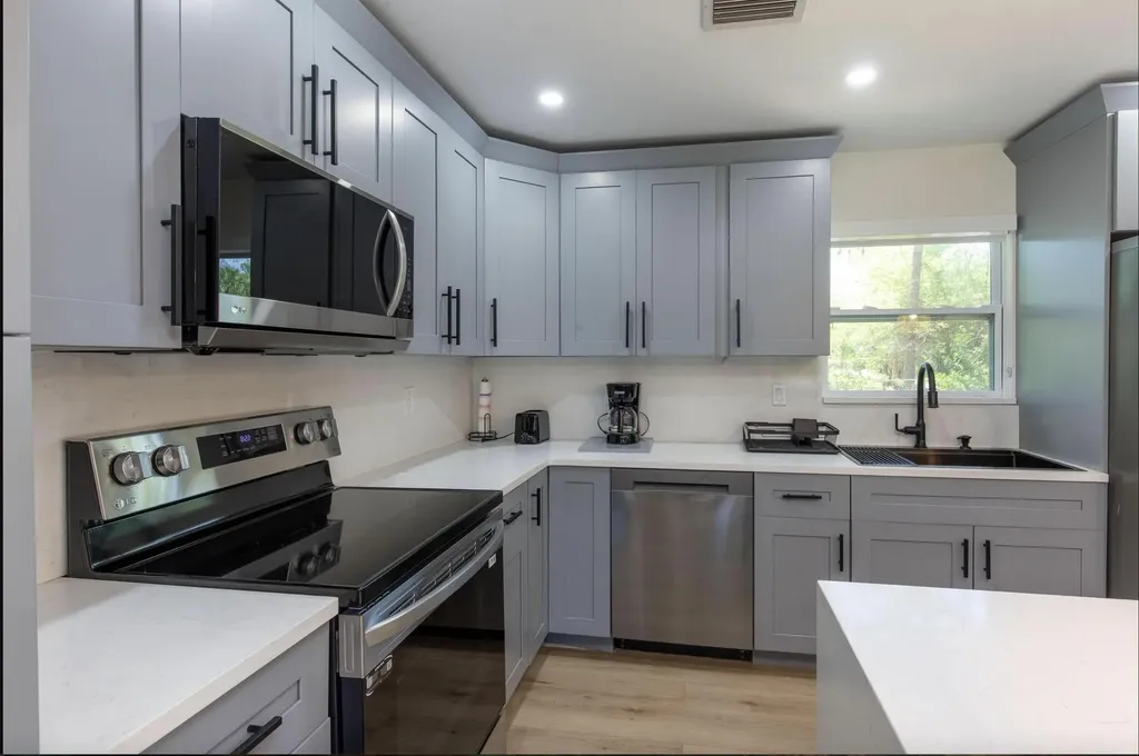 16932 W Aintree Drive W Loxahatchee FL 33470
