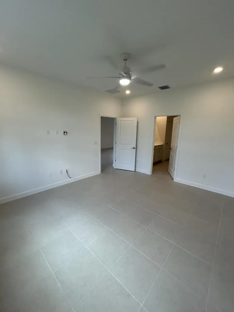1769 SE Crosswood Way Port St Lucie FL 34984