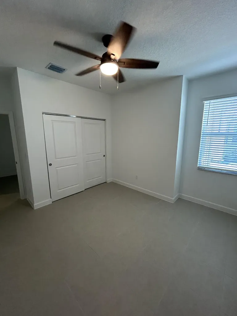 1769 SE Crosswood Way Port St Lucie FL 34984