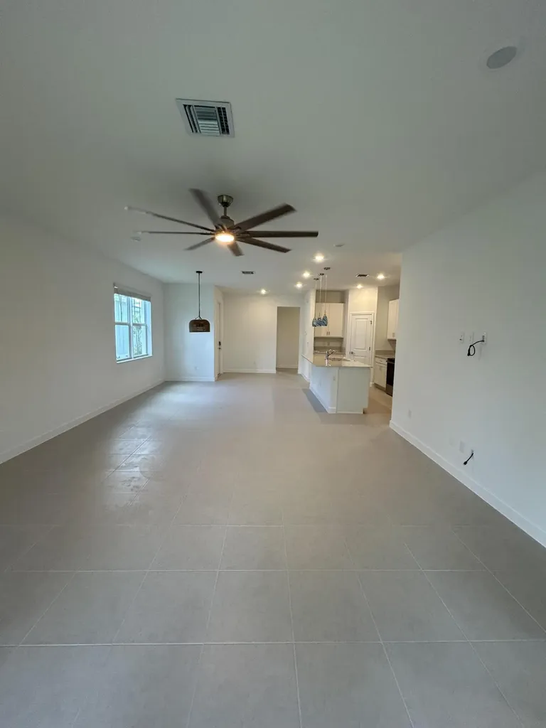 1769 SE Crosswood Way Port St Lucie FL 34984