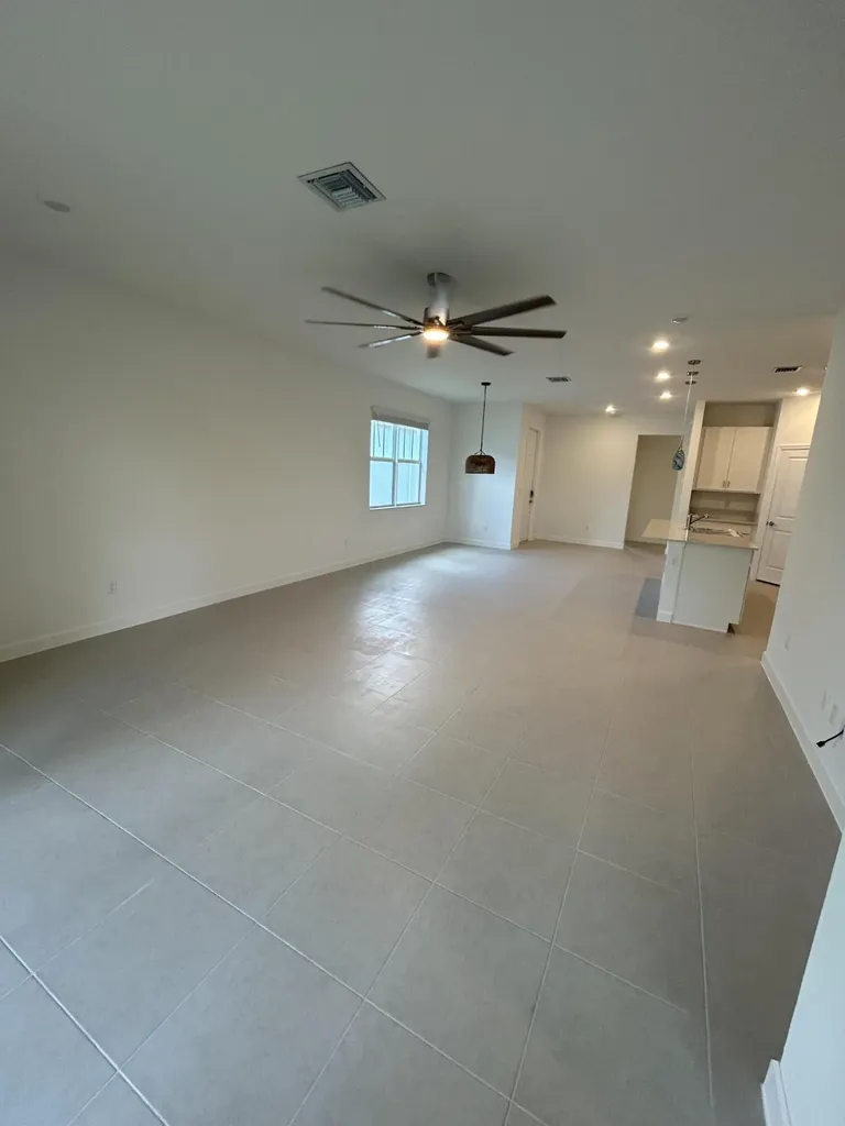 1769 SE Crosswood Way Port St Lucie FL 34984