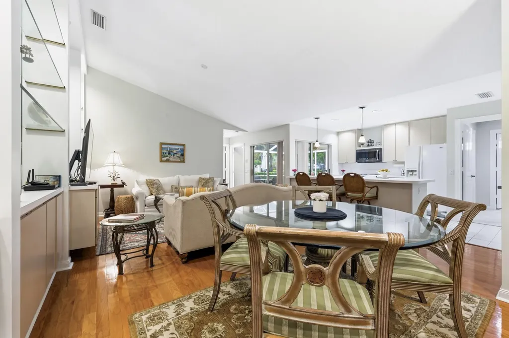 701 Silverleaf Oak Court Palm Beach Gardens FL 33410