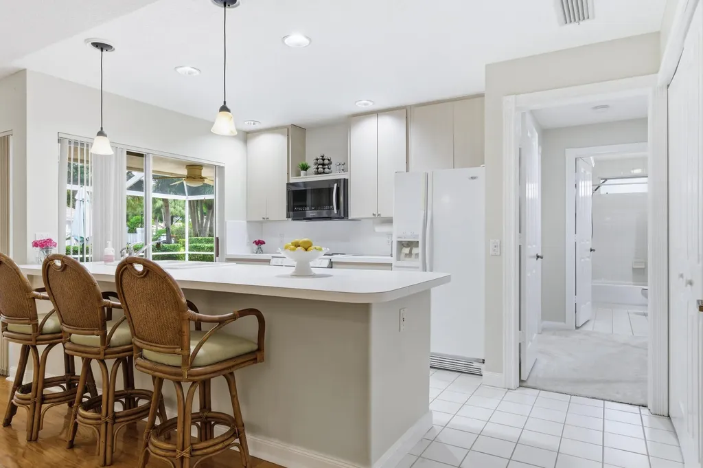 701 Silverleaf Oak Court Palm Beach Gardens FL 33410