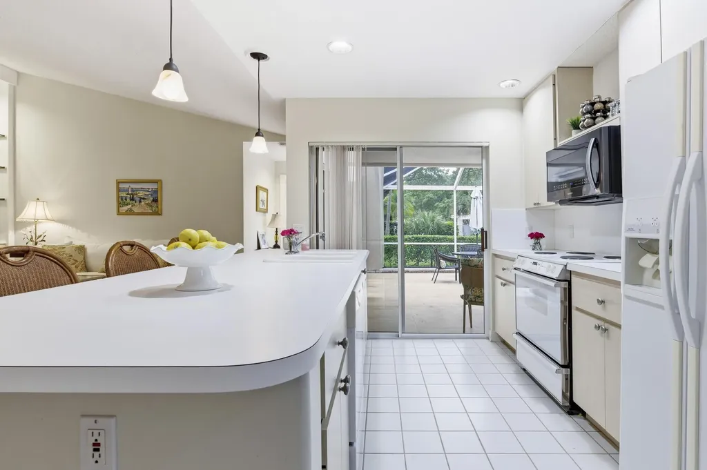 701 Silverleaf Oak Court Palm Beach Gardens FL 33410