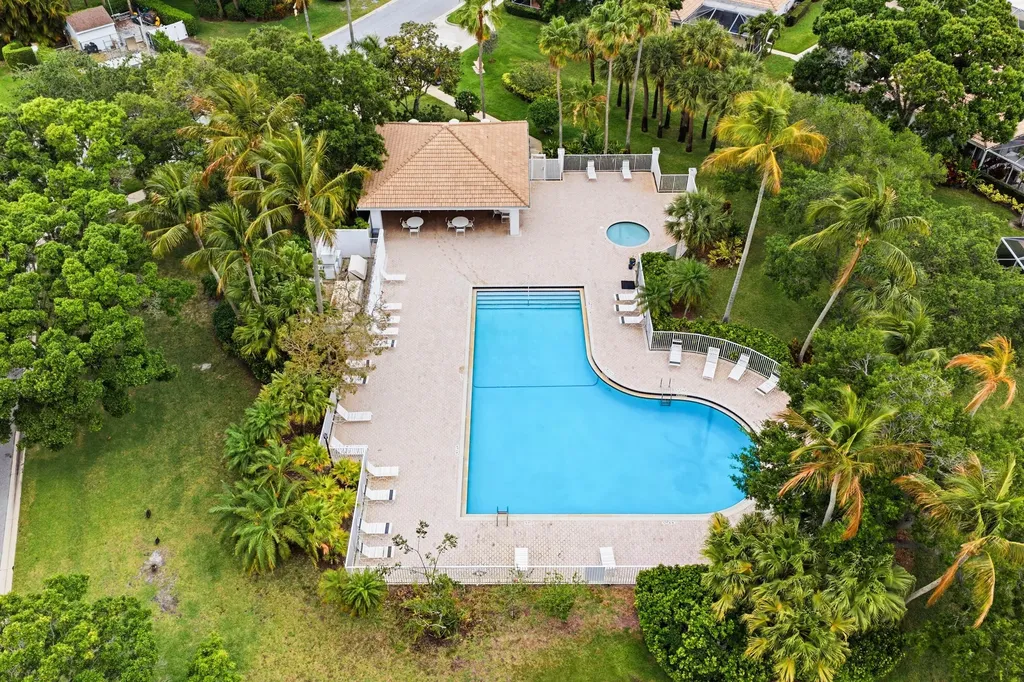 701 Silverleaf Oak Court Palm Beach Gardens FL 33410