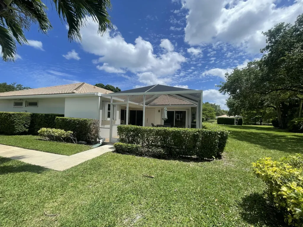 701 Silverleaf Oak Court Palm Beach Gardens FL 33410
