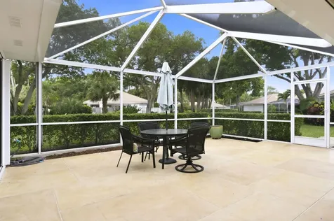 701 Silverleaf Oak Court Palm Beach Gardens FL 33410