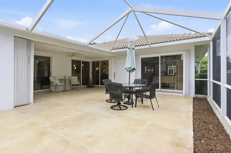 701 Silverleaf Oak Court Palm Beach Gardens FL 33410