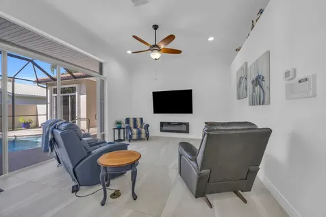 1413 W Island Club Square Vero Beach FL 32963