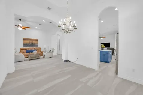 1413 W Island Club Square Vero Beach FL 32963