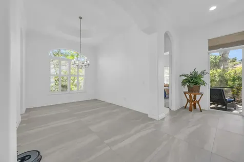 1413 W Island Club Square Vero Beach FL 32963