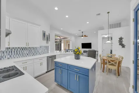 1413 W Island Club Square Vero Beach FL 32963