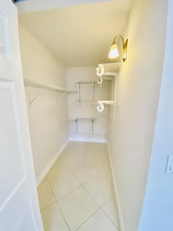 581 Saxony M Delray Beach FL 33446